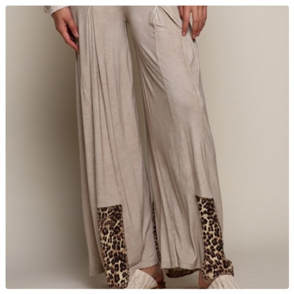 POL Leo Ultra Comfort Big Flair Pants - Picture 6 of 12